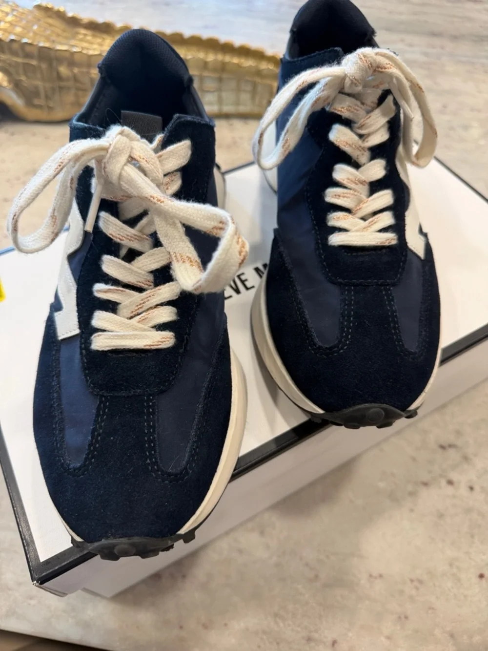 Steve Madden Navy and White Women’s Campo Sneaker Sz 9 - Picture 3 of 16